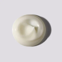 Sérum De Nuit Nourrissant Essence Absolue Shu Uemura 150 Ml -Produits de Coiffure Soldes Magasin 2 74496.1688723971