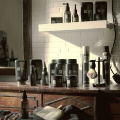 Gel Remodelable The Hero Seb Man 75ml -Produits de Coiffure Soldes Magasin 57121 5 91646.1689239275