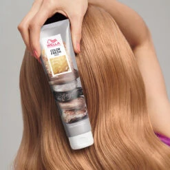 Masque Color Fresh Wella Golden Gloss 150ml -Produits de Coiffure Soldes Magasin Golden Gloss wella 150ml 05501.1684847144